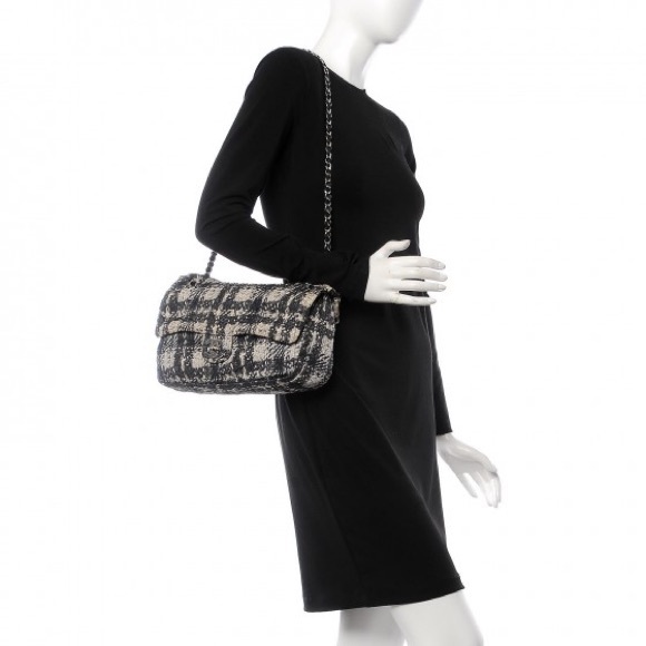 Chanel  Nylon Tweed Print Jumbo Flap Black - Picture 3 of 14